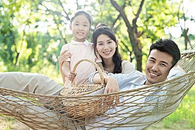 《堡垒之夜》冬日节活动 上线《蜘蛛侠：英雄无归》荷兰弟和MJ皮肤